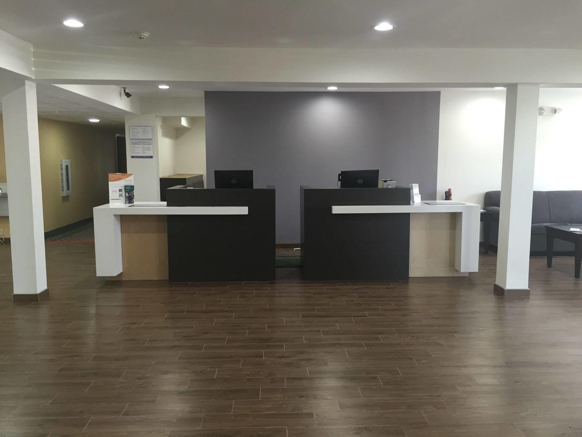 Quality Inn&suites I-10 Hotel
